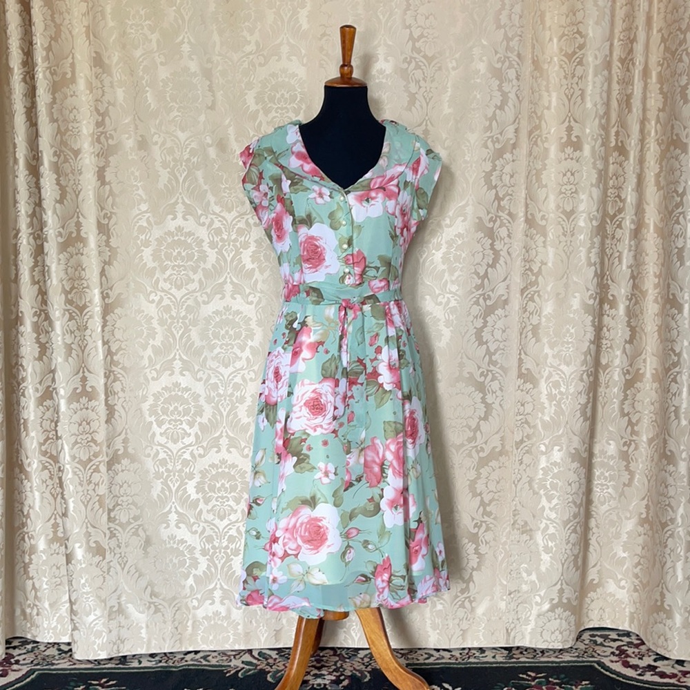 Collectif Mint Green and Pink Roses Midi Dress